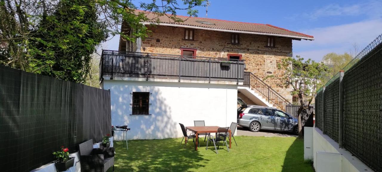 Alojamiento Rural, Jardin, A 25 Minutos De Bilbao, Parking Gratuito Arantzazu Екстериор снимка