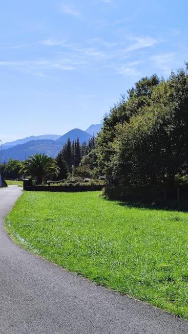 Alojamiento Rural, Jardin, A 25 Minutos De Bilbao, Parking Gratuito Arantzazu Екстериор снимка
